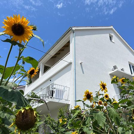 Apartments Nikola Stipisic Hvar Town Bagian luar foto