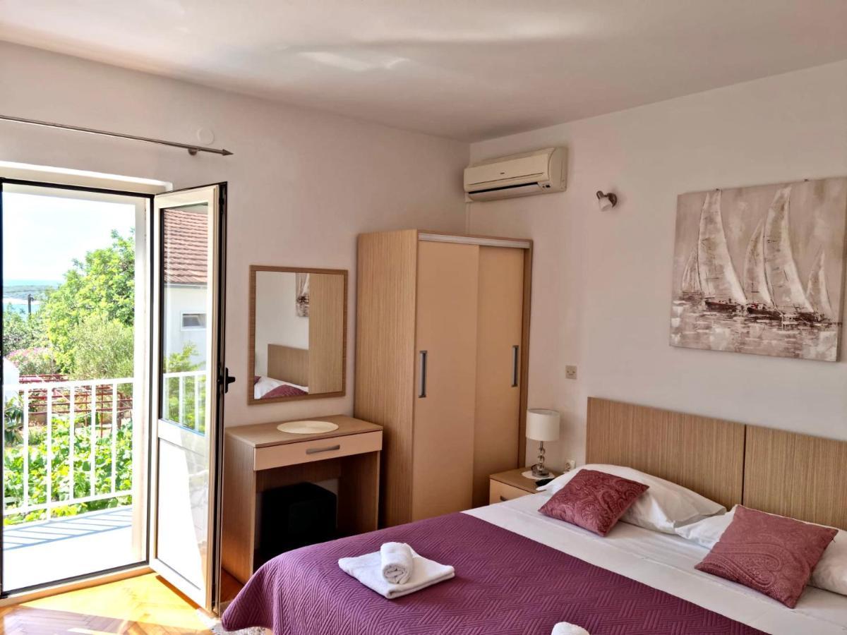 Apartments Nikola Stipisic Hvar Town Bagian luar foto