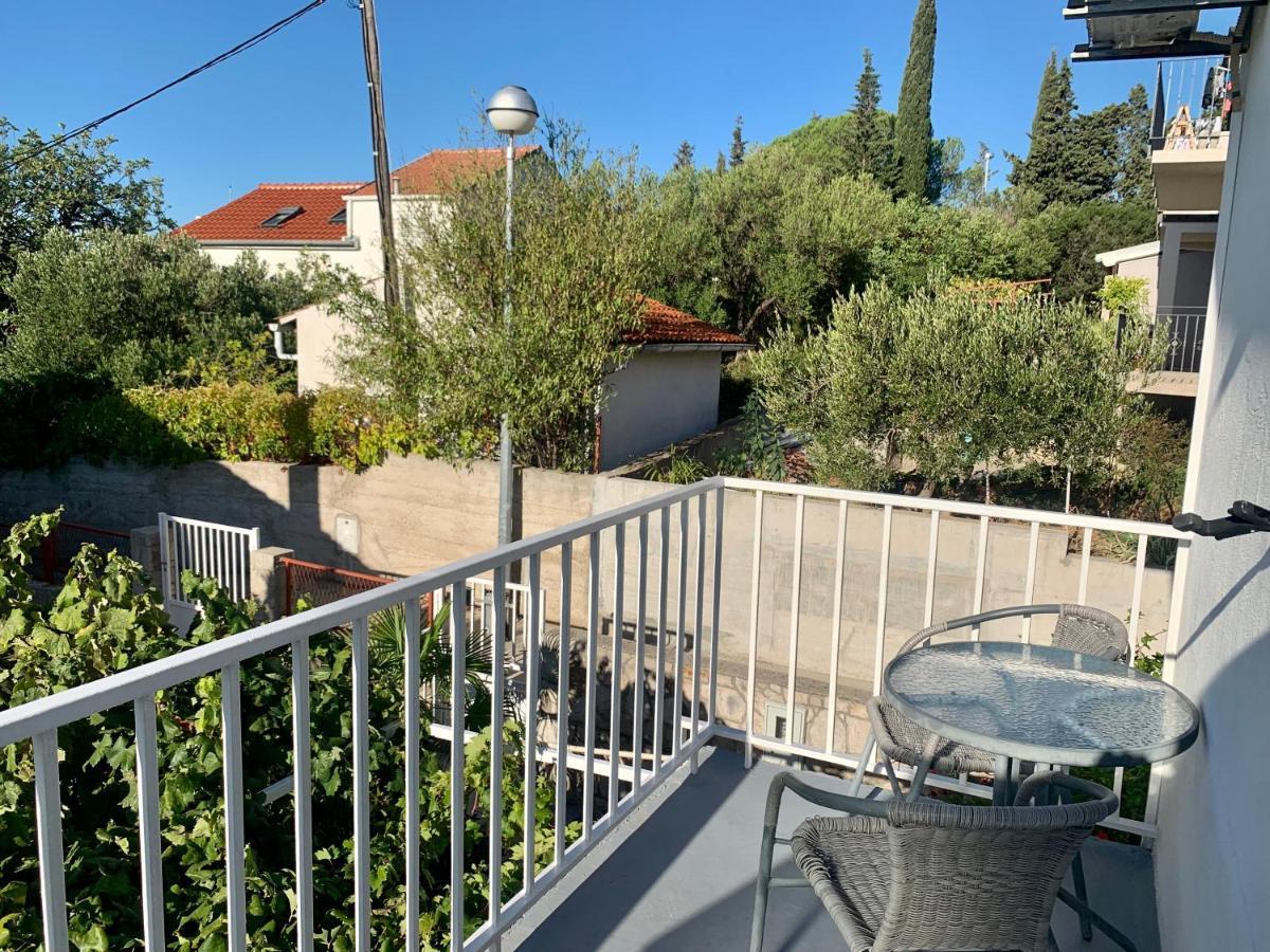 Apartments Nikola Stipisic Hvar Town Bagian luar foto
