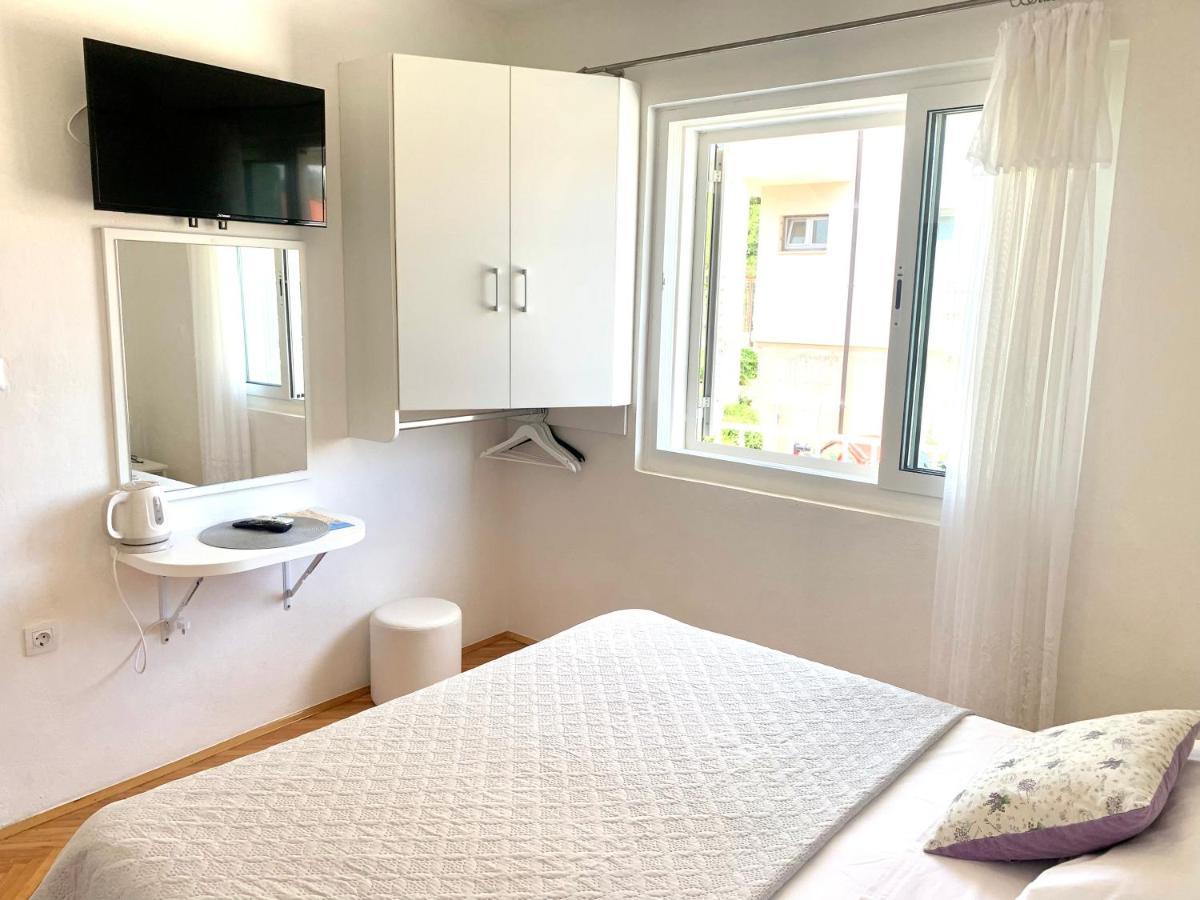 Apartments Nikola Stipisic Hvar Town Bagian luar foto