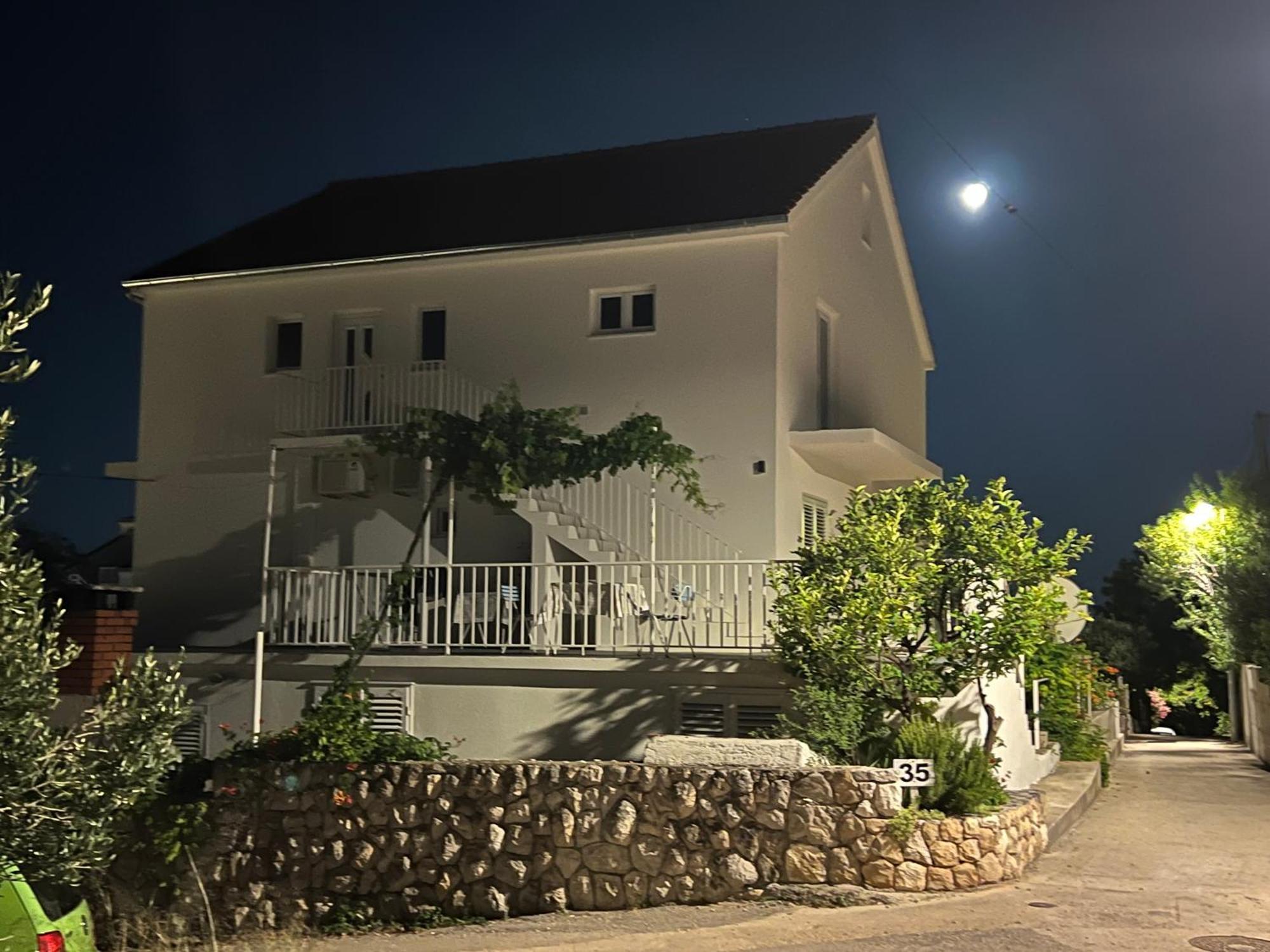 Apartments Nikola Stipisic Hvar Town Bagian luar foto